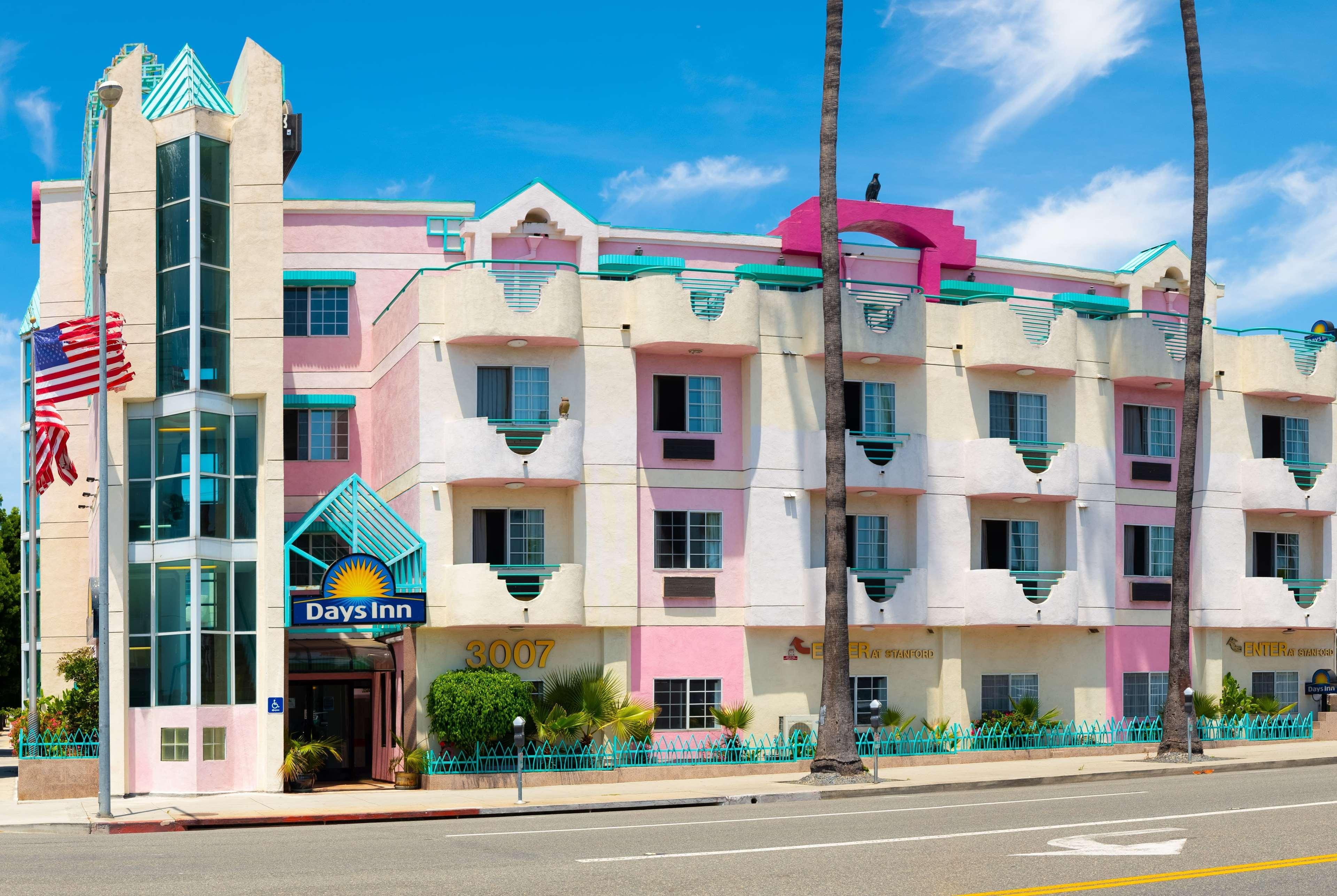 Days Inn By Wyndham Santa Mónica Exterior foto